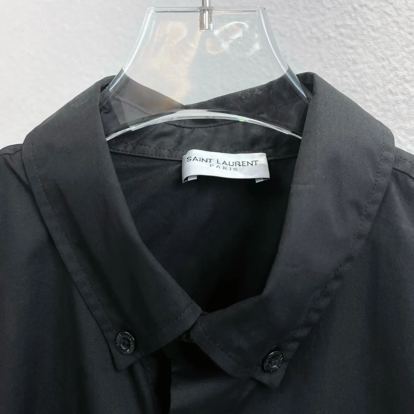 💰230 Model number The upper body is soft and comfortable, extremely delicate, and feels solid, smooth and soft. It has the characteristics of non-wrinkling fabric and an invincible feel. Perfect details. Size: S-XL